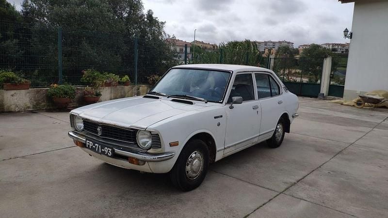Usado 1973 Toyota Corolla Sedan | € 3.000 - Imagem 1/4