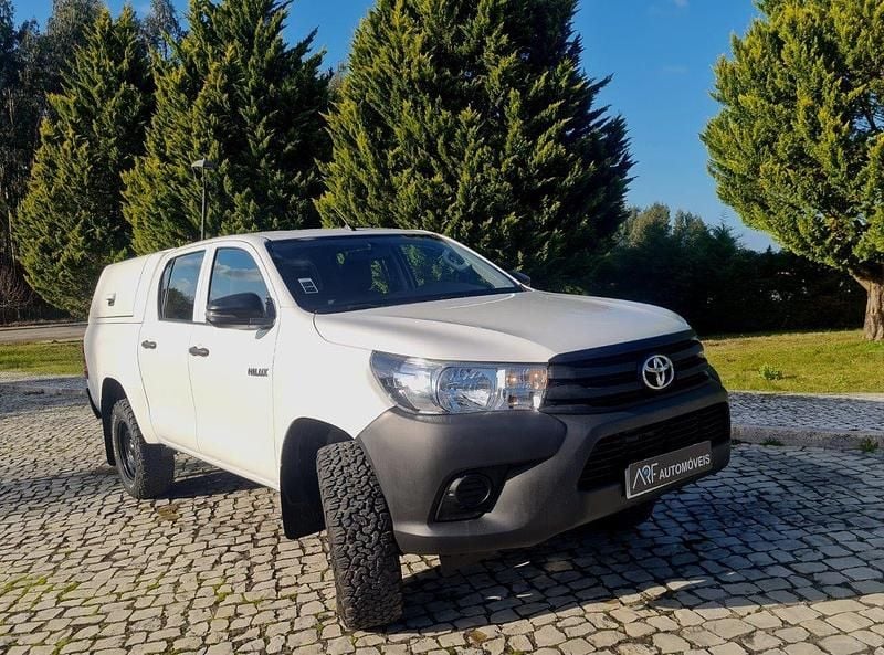 Branco Usado 2019 Toyota HiLux Pickup | € 33.500 (Preço elevado) - Imagem 1/4