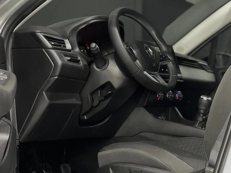 Usado Renault Clio V 91 HP (66 kW) 2023 Cinzento