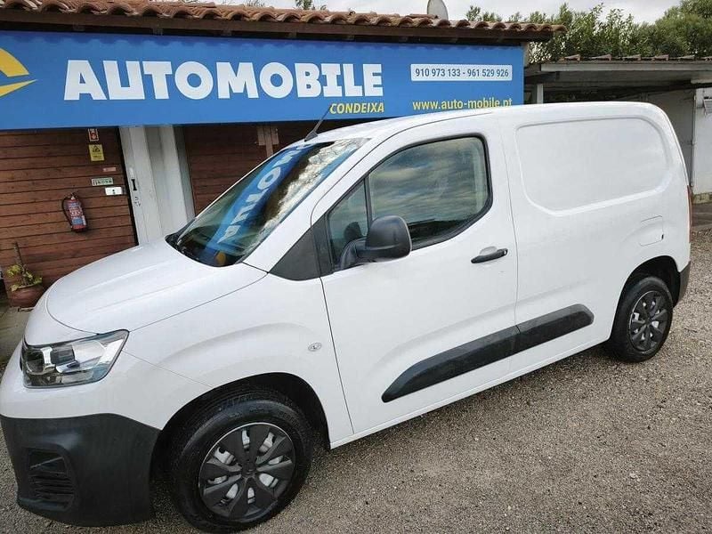 Usado Citroën Berlingo 102 HP (75 kW) 2021 Branco Monovolume