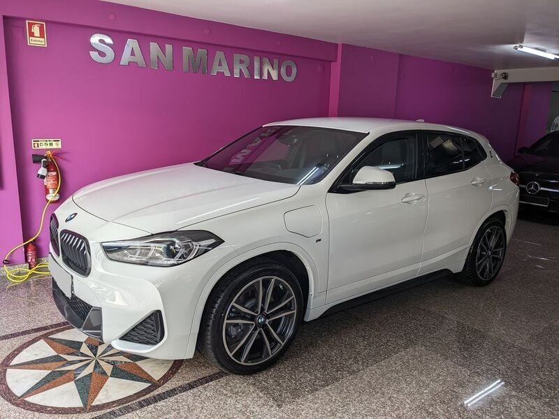 Branco Usado 2021 BMW X2 SUV | € 38.600 - Imagem 1/4