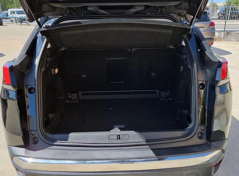 Usado Peugeot 3008 Allure 131 HP (96 kW) 2018 Preto SUV