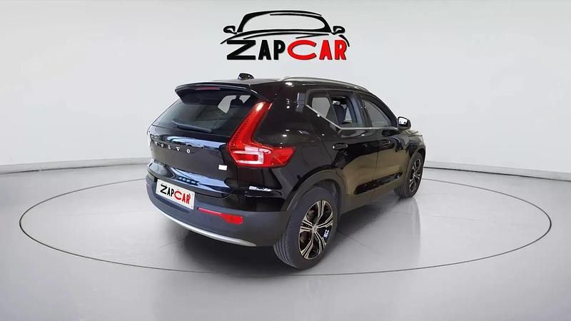 Usado Volvo XC40 Core 211 HP (155 kW) 2022 Preto SUV