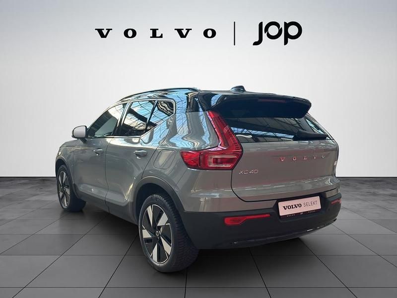 Usado Volvo EX40 Plus 185 kW (252 HP) 2024 Cinzento SUV