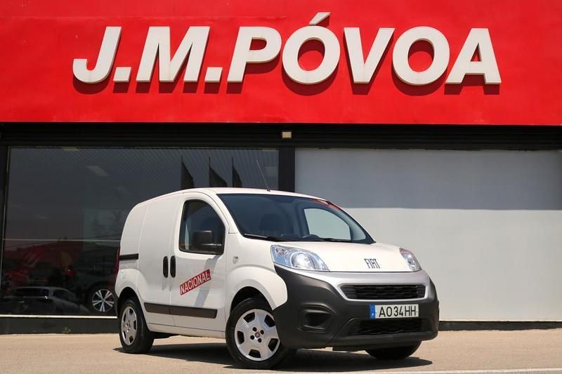 Branco Usado 2022 Fiat Fiorino Monovolume | € 12.990 (Bom preço) - Imagem 1/4