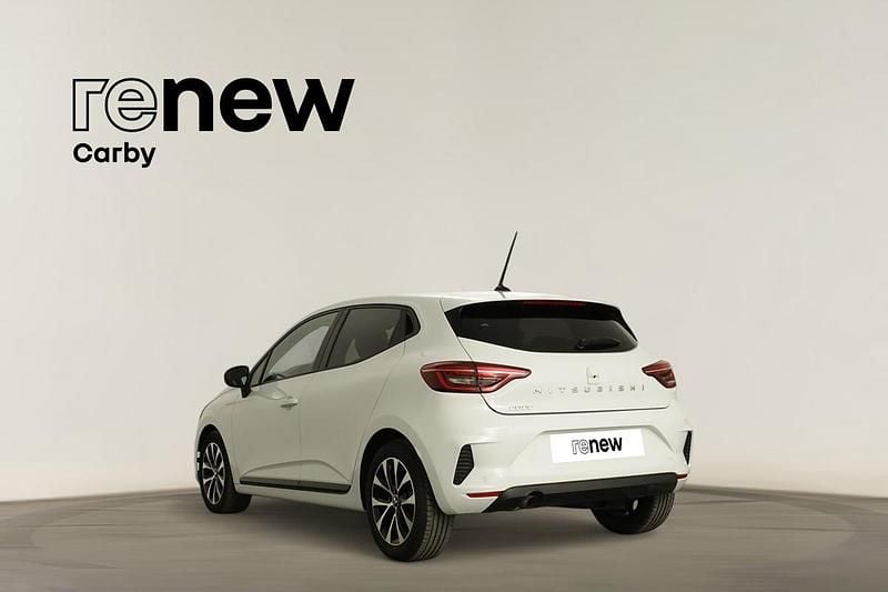 Usado Mitsubishi Colt Invite 91 HP (66 kW) 2024 Branco