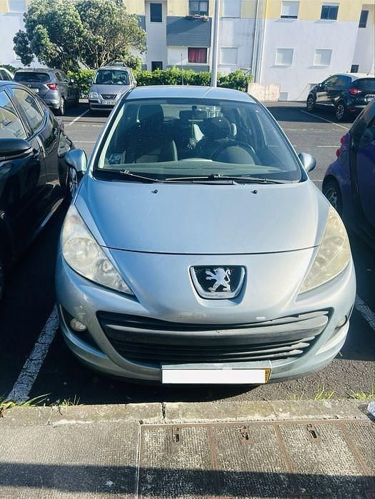 Usado 2010 Peugeot 207 Sedan | € 2.500 - Imagem 1/4