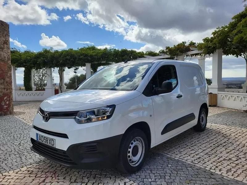 Branco Usado 2020 Toyota Proace City City Van | € 13.750 - Imagem 1/4