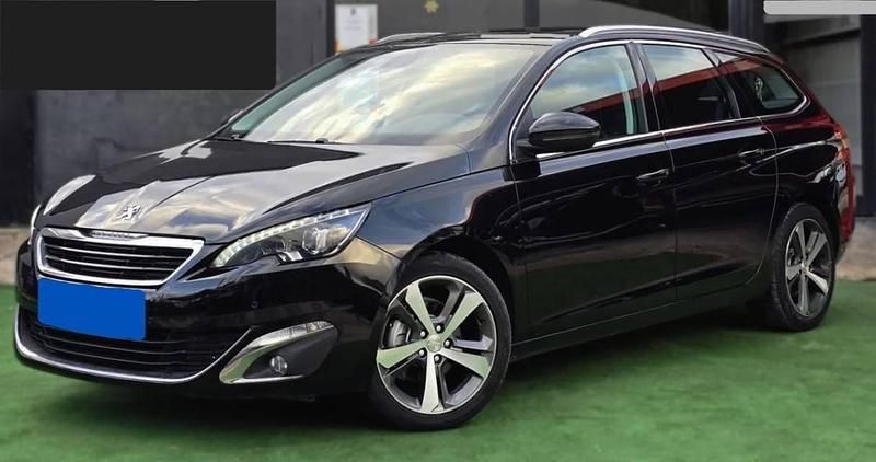 Usado Peugeot 308 SW 120 HP (88 kW) 2016 Preto Carrinha