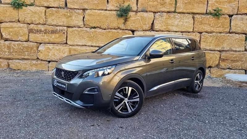 Verde Usado 2020 Peugeot 5008 Allure Monovolume | € 24.950 (Preço elevado) - Imagem 1/4