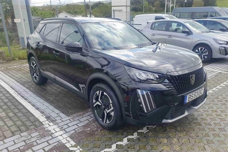 Preto Usado 2024 Peugeot e-2008 Allure SUV | € 33.500 - Imagem 1/4