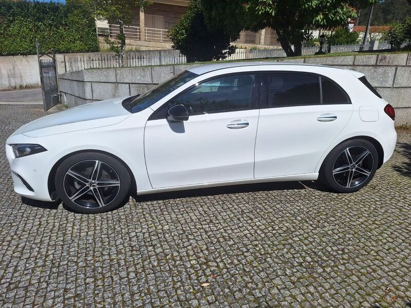Usado 2019 Mercedes A180 Sedan | € 27.900 (Preço elevado) - Imagem 1/4
