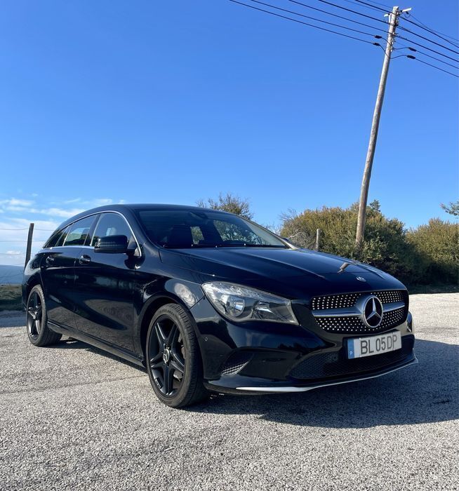Usado 2017 Mercedes CLA180 Shooting Brake Carrinha | € 17.000 (Bom preço) - Imagem 1/4