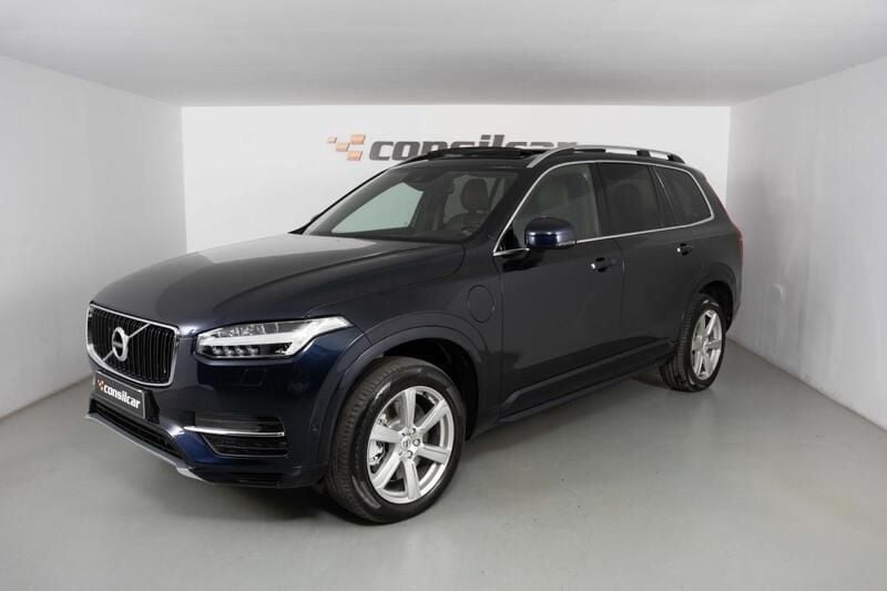 Azul Usado 2017 Volvo XC90 Inscription SUV | € 39.980 (Preço justo) - Imagem 1/4