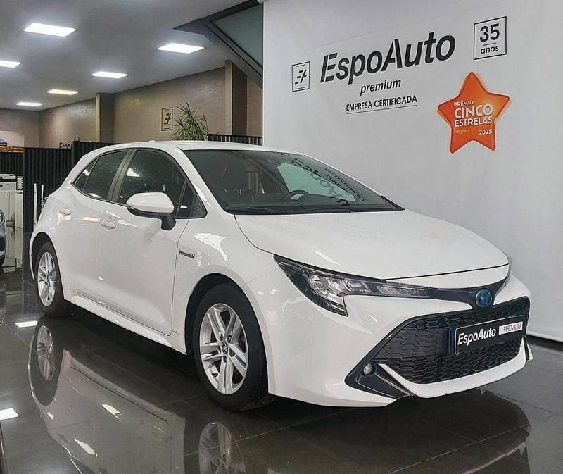 Branco Usado 2021 Toyota Corolla Comfort | € 21.990 (Bom preço) - Imagem 1/4