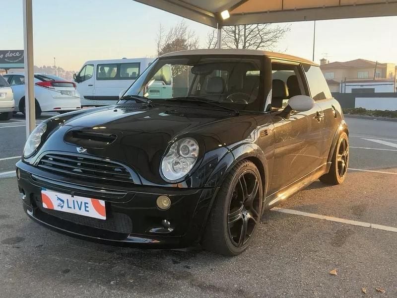 Preto Usado 2004 Mini Cooper S Citadino | € 7.490 (Super Preço) - Imagem 1/4