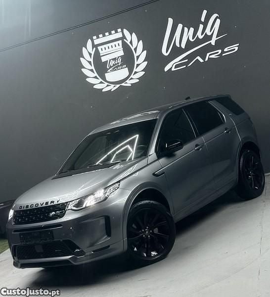 Cinza Usado 2022 Land Rover Discovery 5 SUV | € 37.999 (Preço justo) - Imagem 1/1