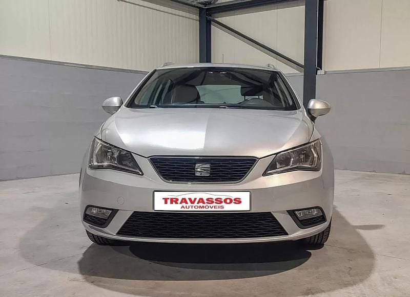 Usado Seat Ibiza ST Style 90 HP (66 kW) 2016 Cinza prata Carrinha