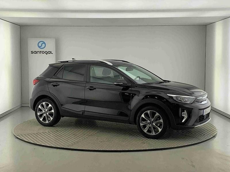 Preto Usado 2025 Kia Stonic SUV | € 19.990 (Preço justo) - Imagem 1/4