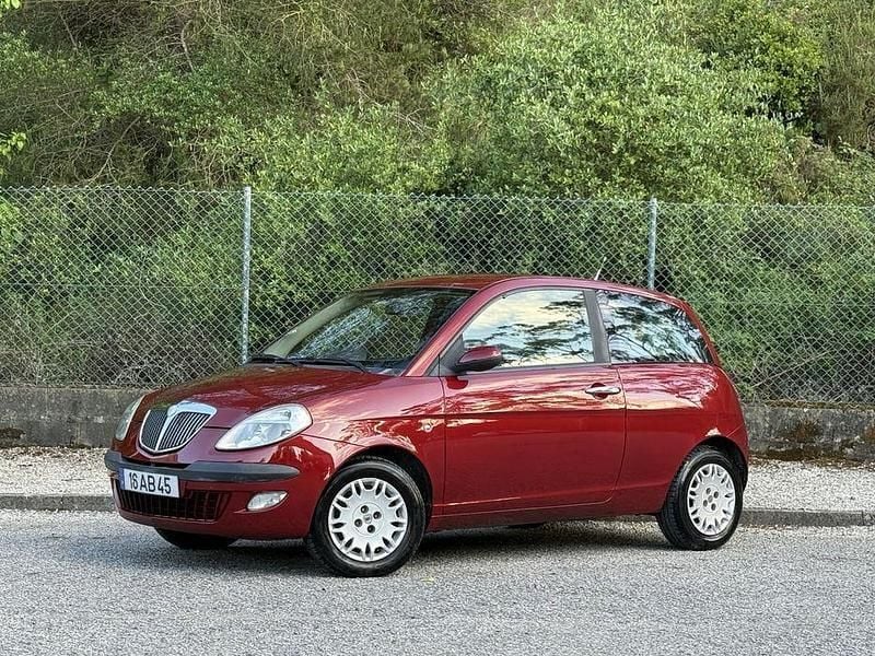 Usado 2005 Lancia Ypsilon Citadino | € 2.990 - Imagem 1/4