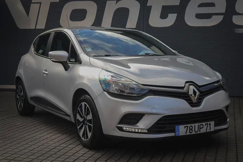 Usado Renault Clio IV LIMITED 90 HP (66 kW) 2018 Cinzento Citadino