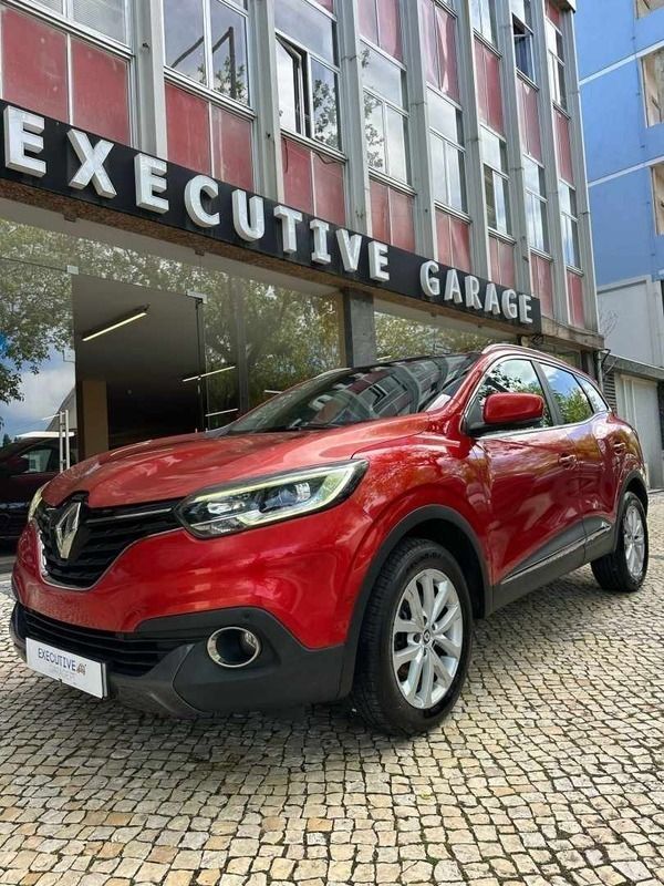 Vermelho Usado 2016 Renault Kadjar SUV | € 12.500 (Bom preço) - Imagem 1/4