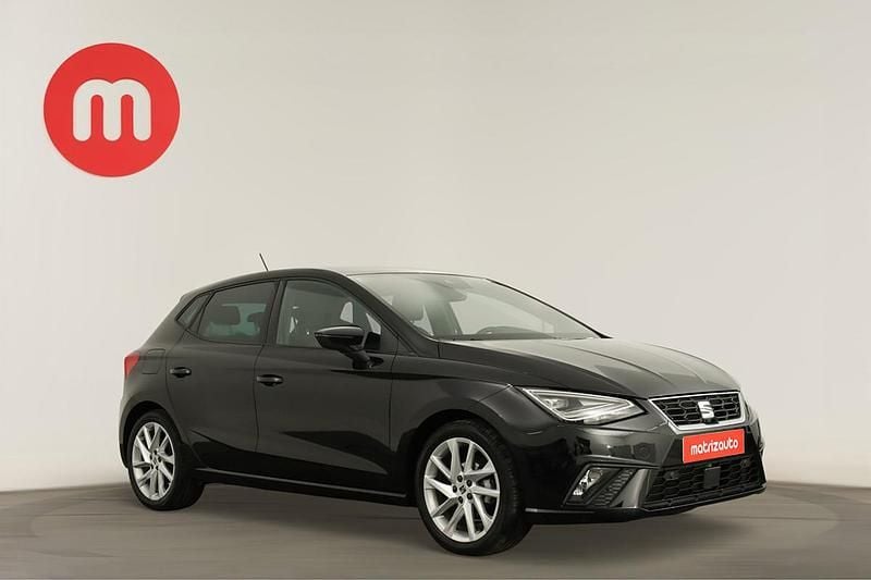 Preto Usado 2025 Seat Ibiza FR | € 19.999 (Caro) - Imagem 1/4