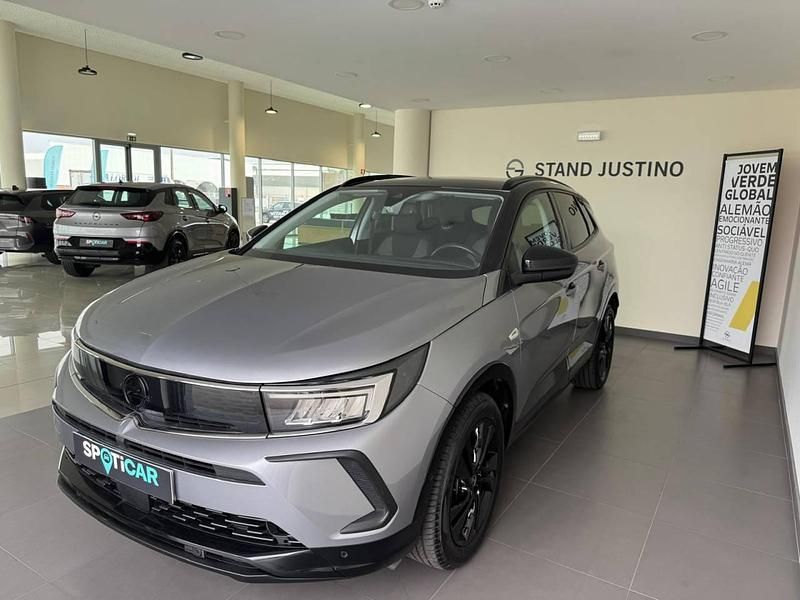 Usado Opel Grandland X GS Line 130 HP (95 kW) 2022 Cinzento SUV