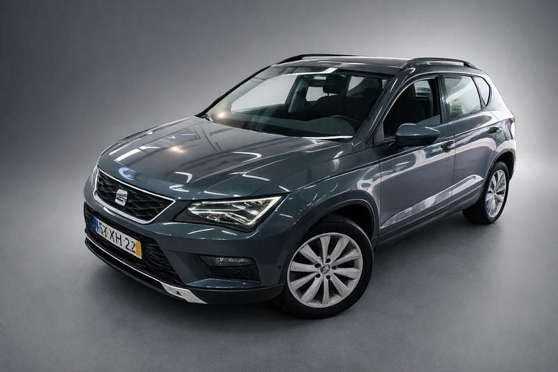 Usado Seat Ateca 115 HP (84 kW) 2019 Antracite SUV