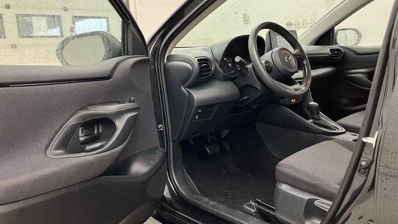 Usado Mazda 2 116 HP (85 kW) 2023 Preto