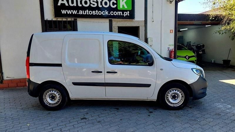 Usado Mercedes Citan 109 95 HP (69 kW) 2020 Branco Sedan