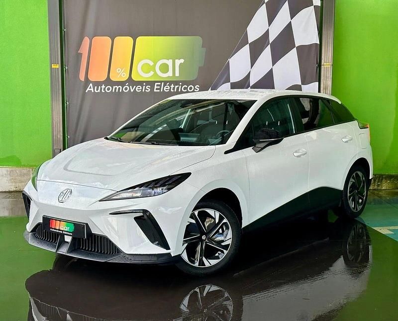 Branco Usado 2022 MG MG4 EV Luxury Citadino | € 22.000 (Preço justo) - Imagem 1/4