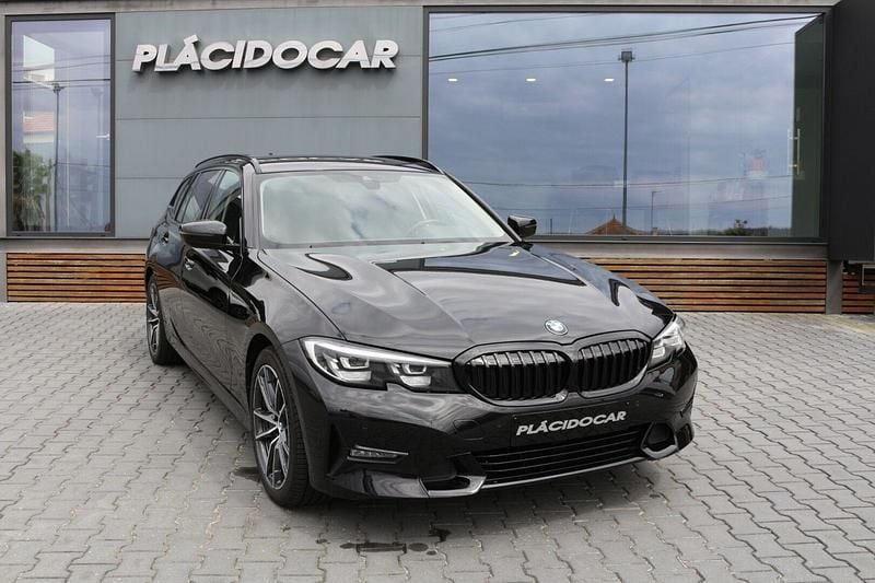 Preto Usado 2020 BMW 320 Sport Line Carrinha | € 31.400 (Caro) - Imagem 1/4