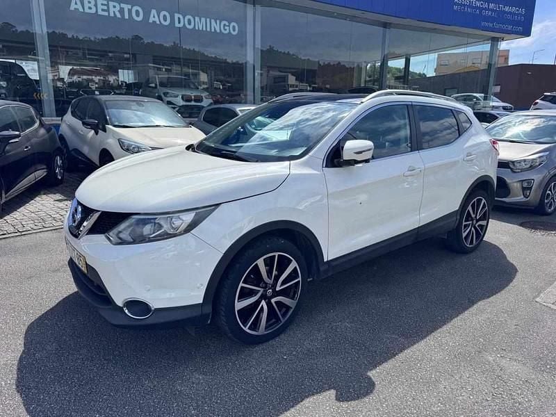 Branco Usado 2016 Nissan Qashqai SUV | € 15.980 (Preço justo) - Imagem 1/4