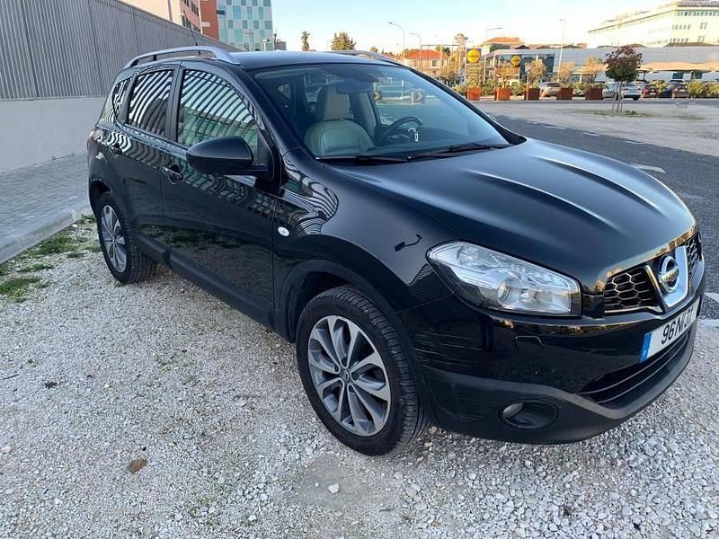 Preto Usado 2012 Nissan Qashqai SUV | € 7.990 (Preço justo) - Imagem 1/4