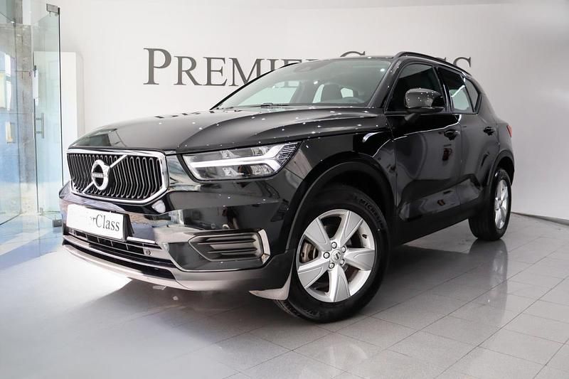 Preto Usado 2020 Volvo XC40 Inscription SUV | € 23.850 (Preço justo) - Imagem 1/4