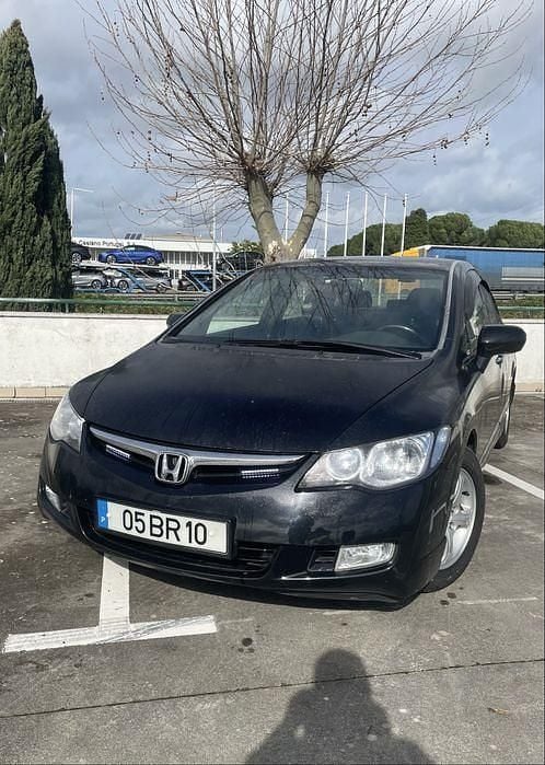 Usado 2006 Honda Civic Hybrid Sedan | € 5.900 - Imagem 1/4