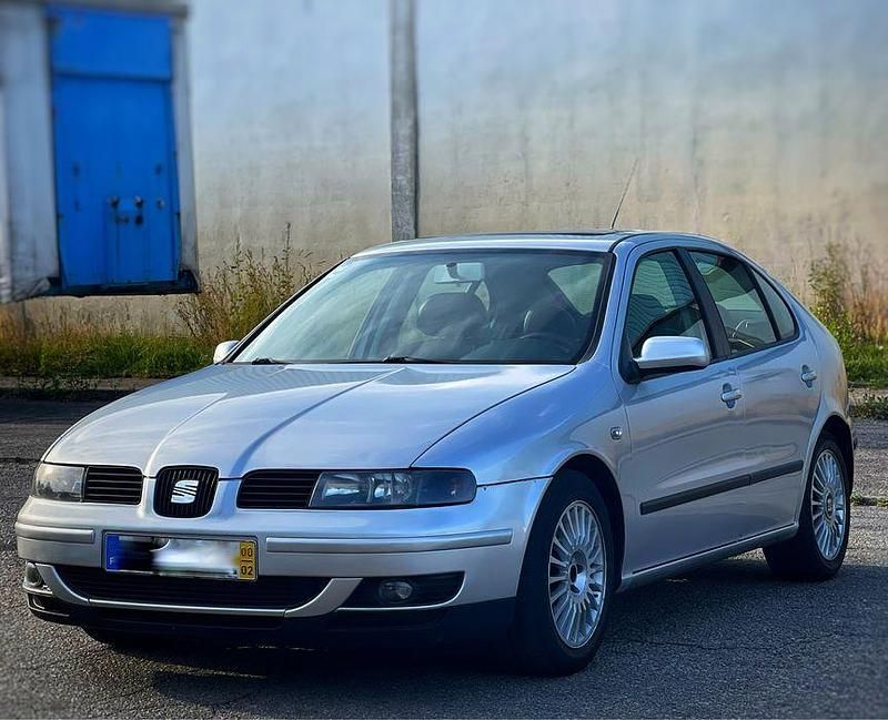 Usado 2000 Seat Leon Sedan | € 4.500 - Imagem 1/4