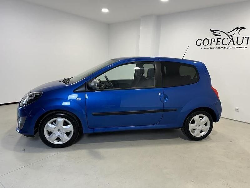 Usado Renault Twingo Dynamique 75 HP (55 kW) 2008 Azul Citadino