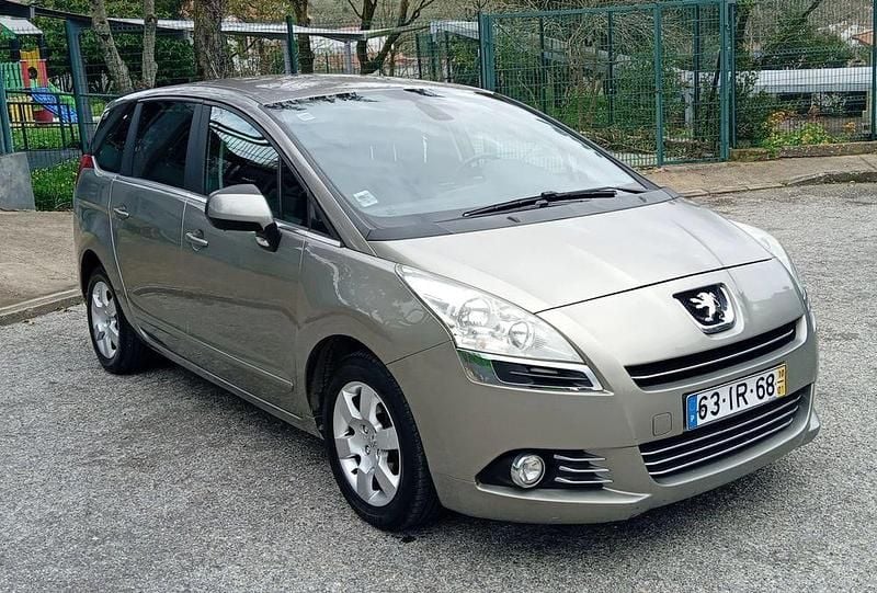Usado Peugeot 5008 2010 Monovolume