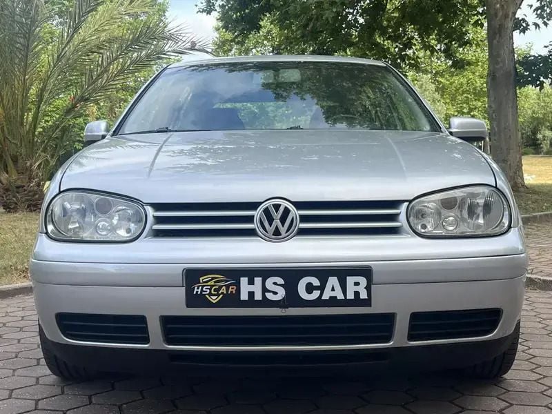 Usado VW Golf IV 100 HP (73 kW) 2003 Cinza