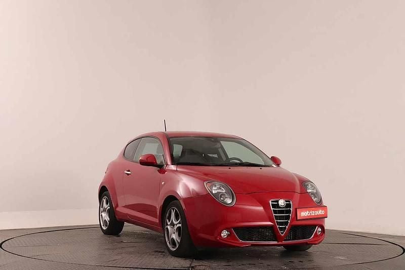 Vermelho Usado 2016 Alfa Romeo MiTo Citadino | € 13.490 (Preço elevado) - Imagem 1/4