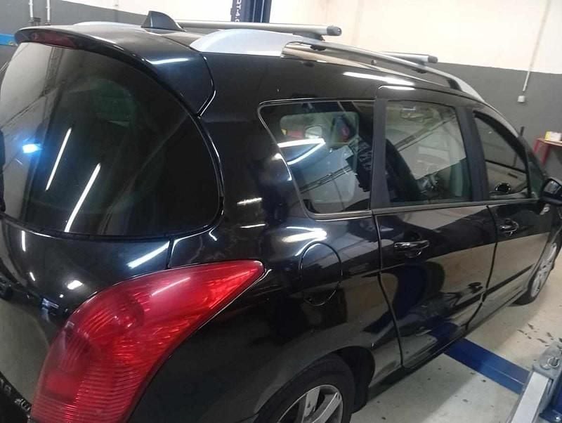 Usado Peugeot 308 109 HP (80 kW) 2009 Preto Carrinha