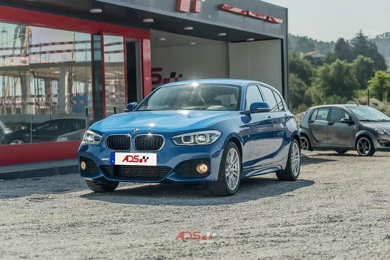 Azul Usado 2015 BMW 116 Citadino | € 15.650 (Preço justo) - Imagem 1/4