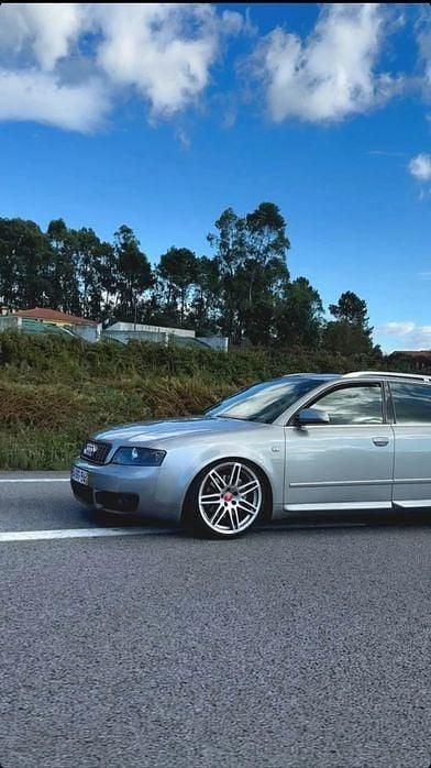 Usado 2001 Audi A4 S-Line Sedan | € 9.000 - Imagem 1/4