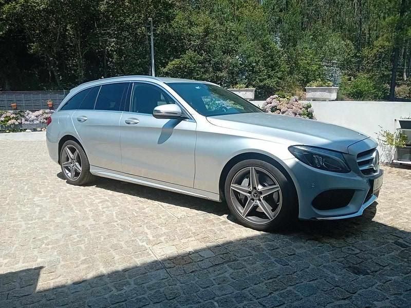 Cinzento Usado 2017 Mercedes C250 Carrinha | € 22.900 (Preço justo) - Imagem 1/4