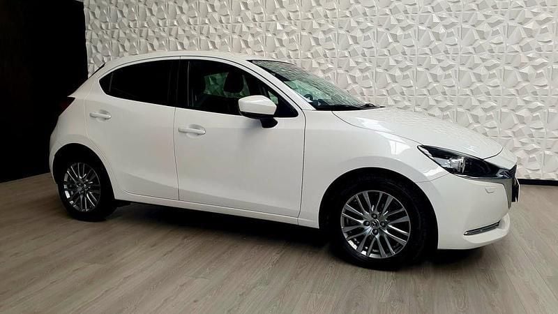 Usado Mazda 2 Evolve 90 HP (66 kW) 2021 Branco