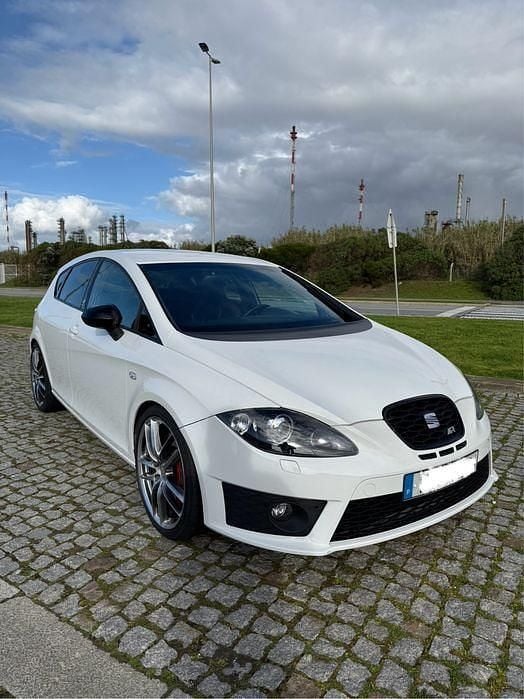 Usado 2010 Cupra Leon Sedan | € 14.900 (Bom preço) - Imagem 1/4