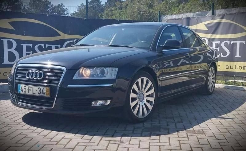 Preto Usado 2008 Audi A8 Sedan | € 12.900 - Imagem 1/4