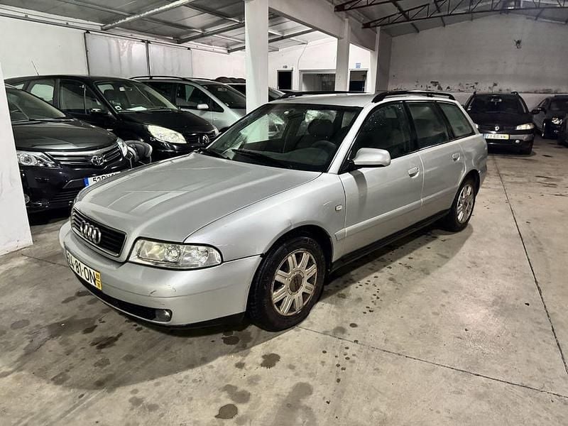 Usado 1999 Audi A4 Sedan | € 1.750 (Super Preço) - Imagem 1/4